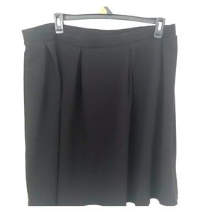 Black skater skirt, 3XL